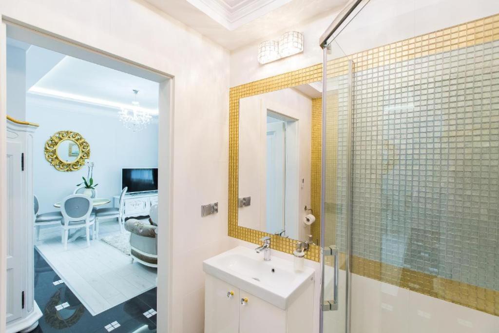 Pk Apartments-Lipowa Street-Center Белосток Экстерьер фото
